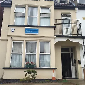 southend-inn-hotel.cambridgehotelsuk.com/